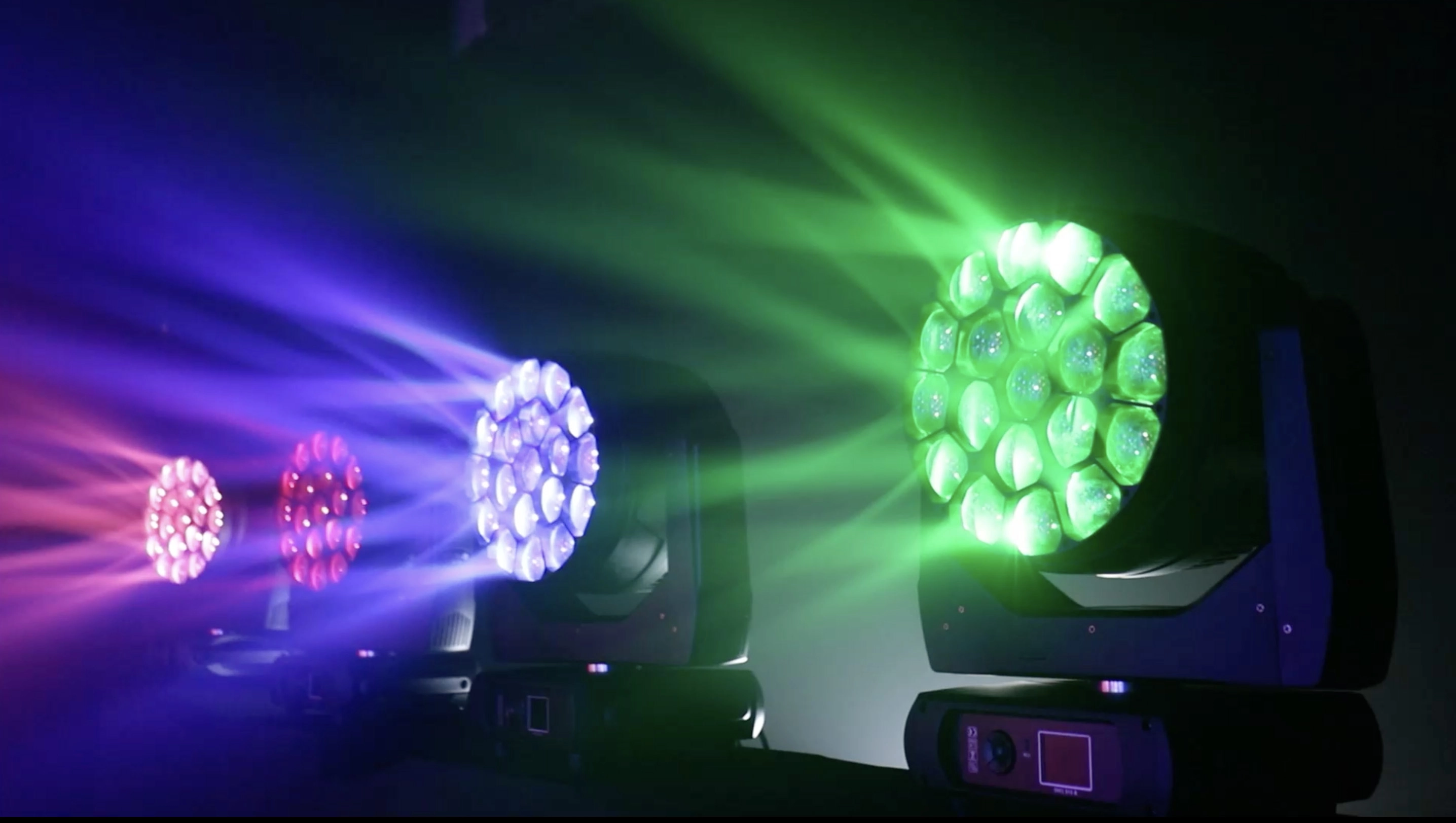 GML B-EYE 1940 LED Moving Head